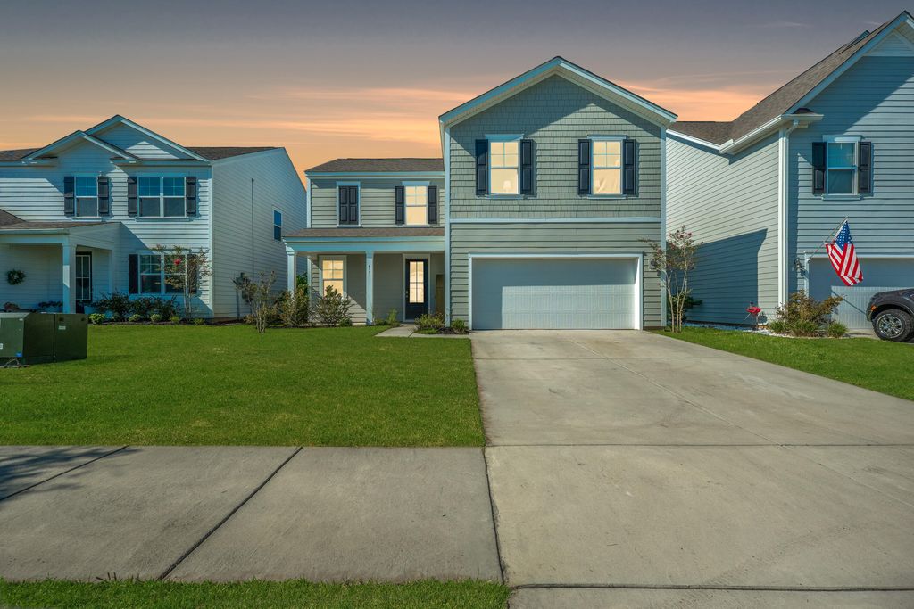 Photo of 433 Ribbon Road, Summerville, SC 29483 (MLS # 26003792)