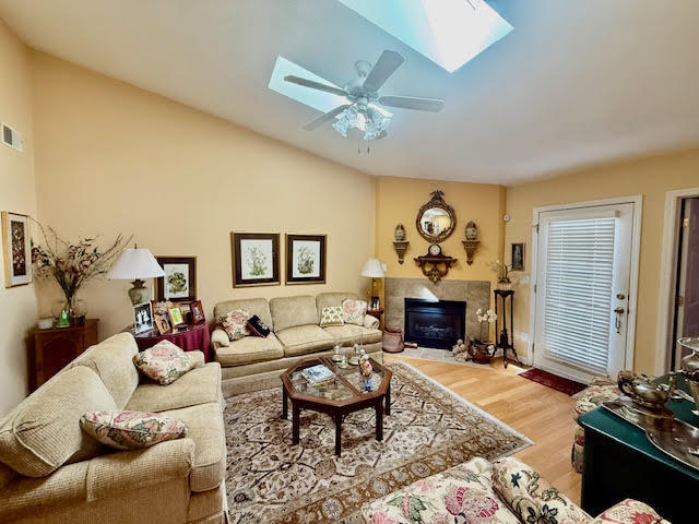 1424 Amanda Park Lane