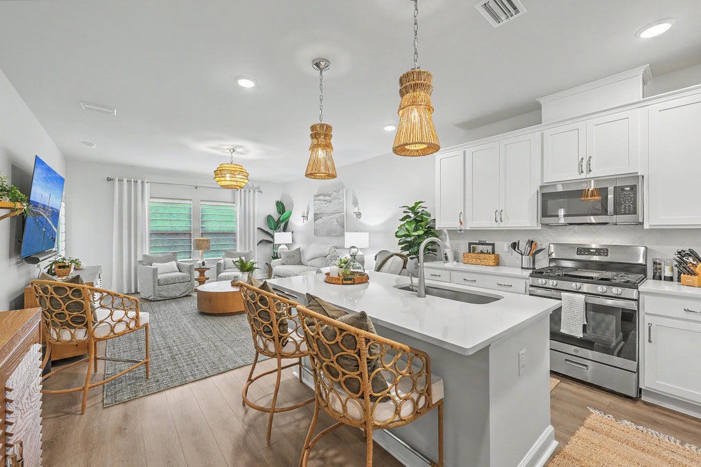 Photo of 941 Dusk Drive, Summerville, SC 29486 (MLS # 26026437)