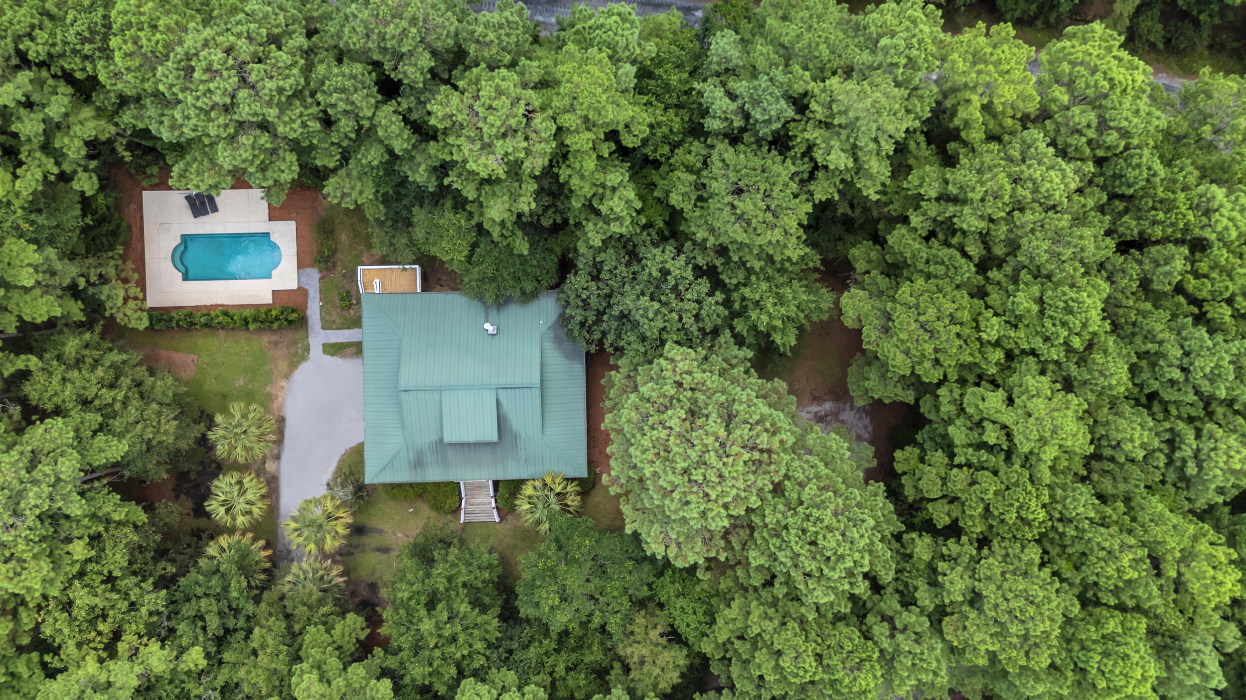 615 Romain Road