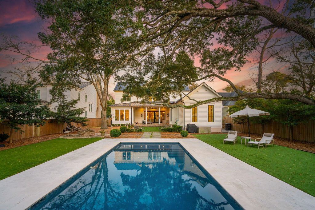 Photo of 922 Mccants Drive, Mount Pleasant, SC 29464 (MLS # 26007882)