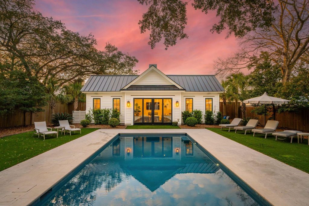 Photo of 922 Mccants Drive, Mount Pleasant, SC 29464 (MLS # 26007882)