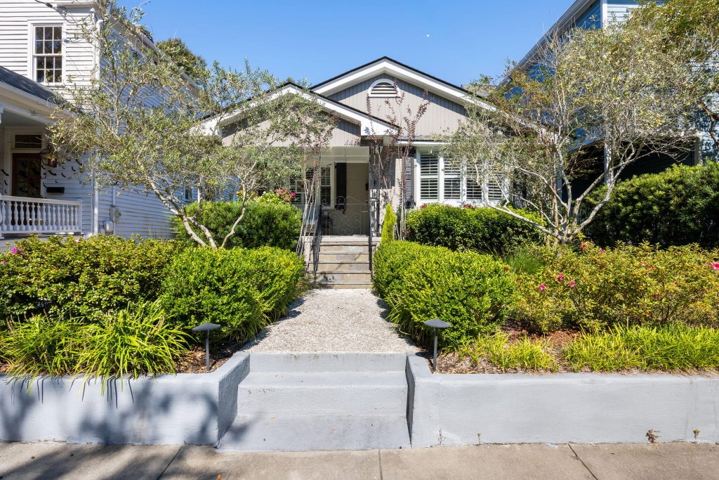 Photo of 44 Carolina Street, Charleston, SC 29403 (MLS # 26028475)