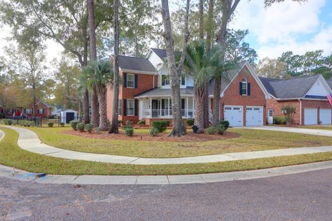 A home in Summerville