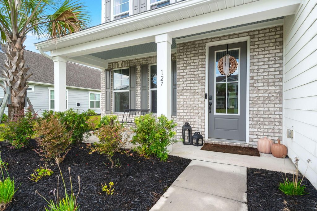 Photo of 127 Granton Edge Lane, Summerville, SC 29486 (MLS # 25023594)