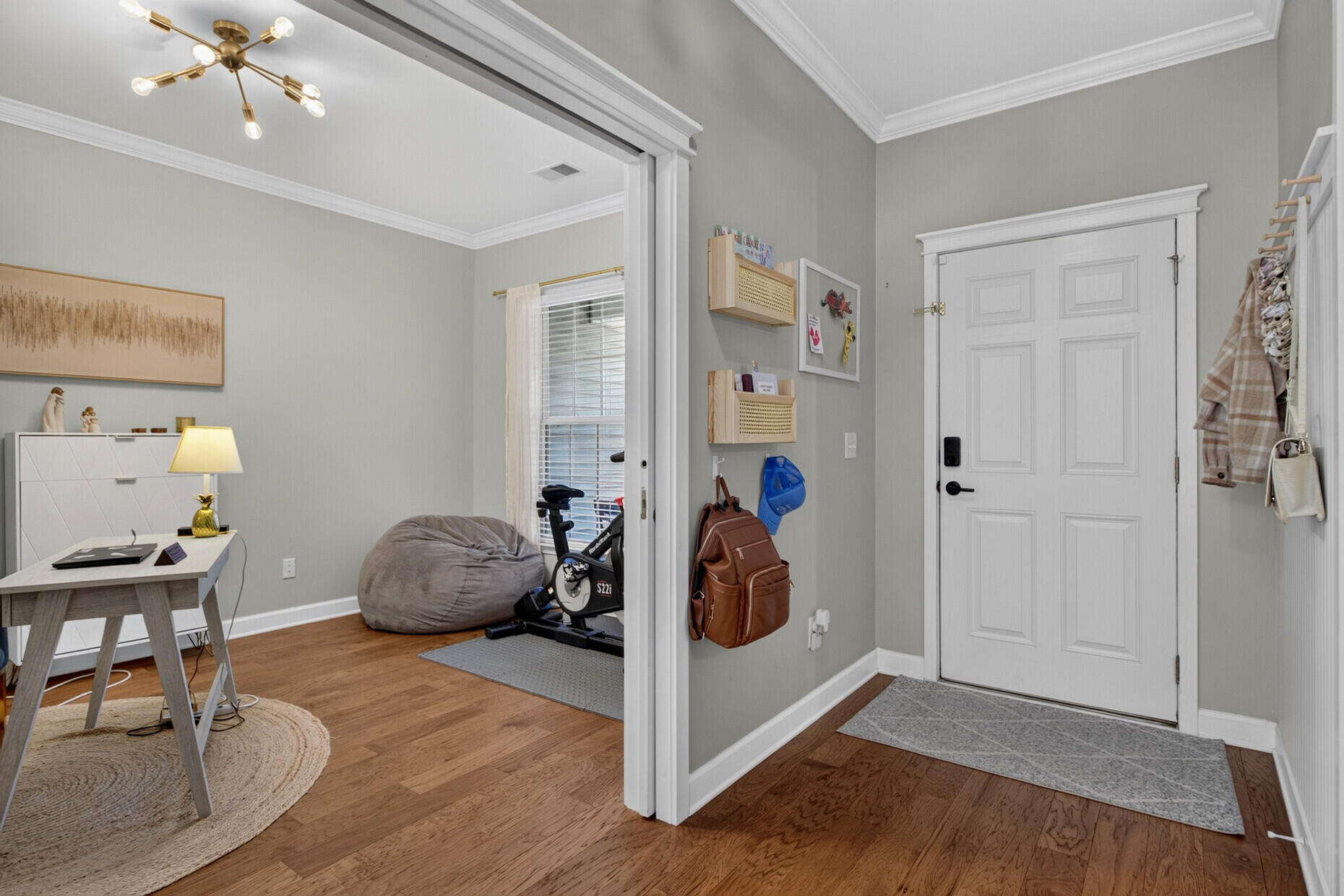 9698 Seminole Way