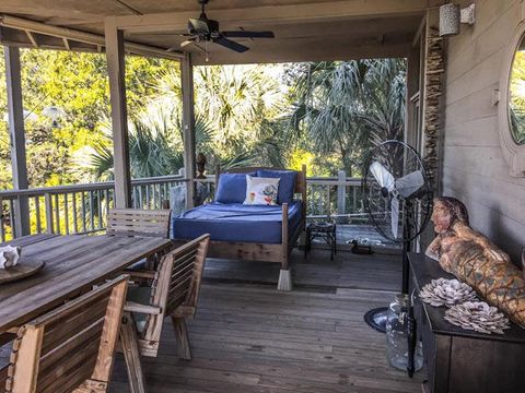 A home in Dewees Island