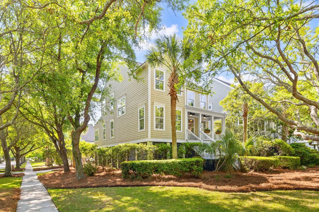 Photo of 408 Milner Court, Daniel Island, SC 29492 (MLS # 26011336)