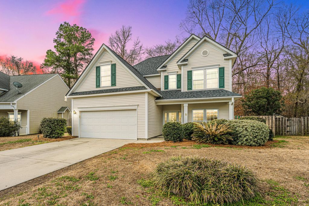 Photo of 126 Sarmiento Lane, Summerville, SC 29483 (MLS # 26004128)