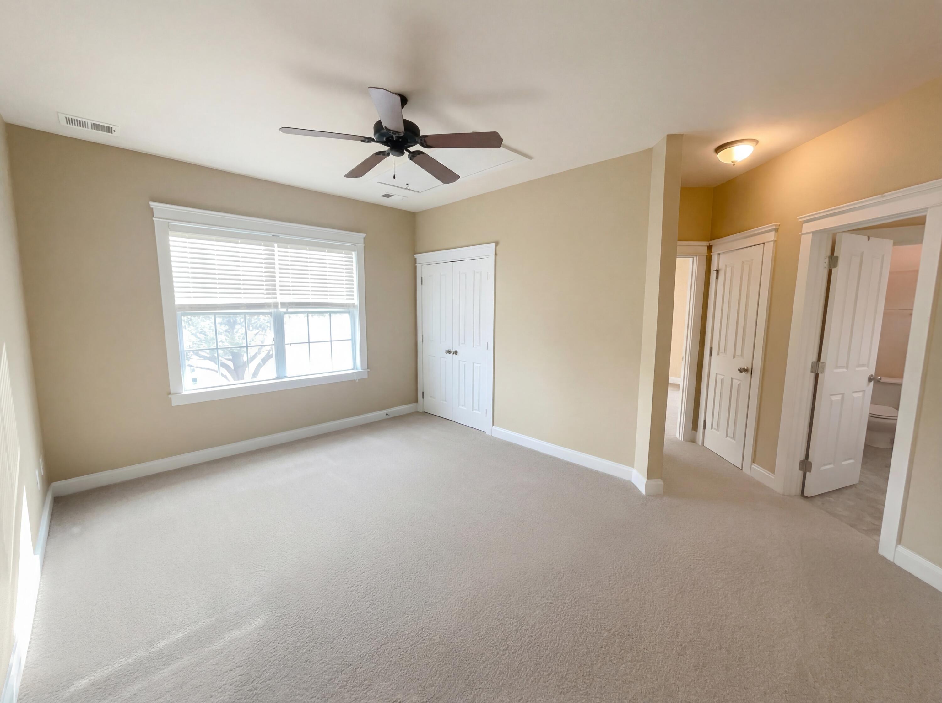 400 Forsythia Avenue