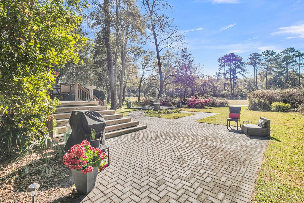 Photo of 4802 Stono Links Drive, Hollywood, SC 29449 (MLS # 26008540)