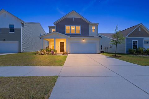 Photo of 4497 Ocean Farm Drive, Summerville, SC 29485 (MLS # 26011932)