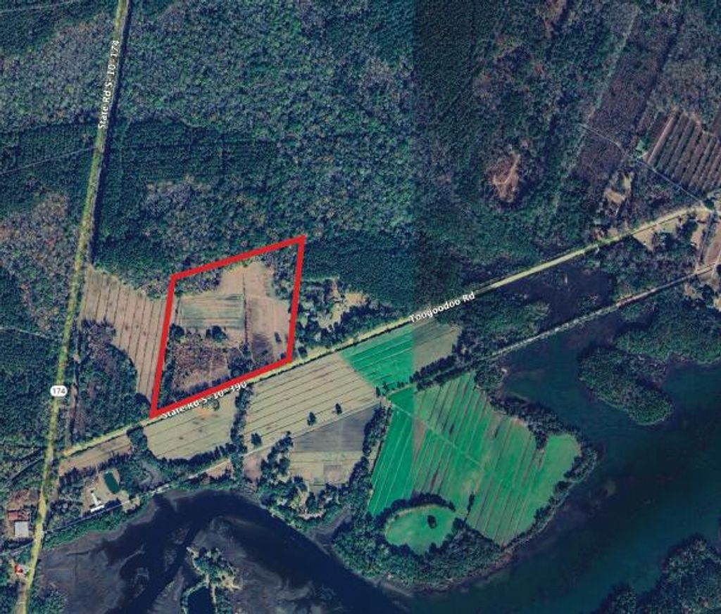 Photo of 0 Toogoodoo Road, Adams Run, SC 29426 (MLS # 25027128)