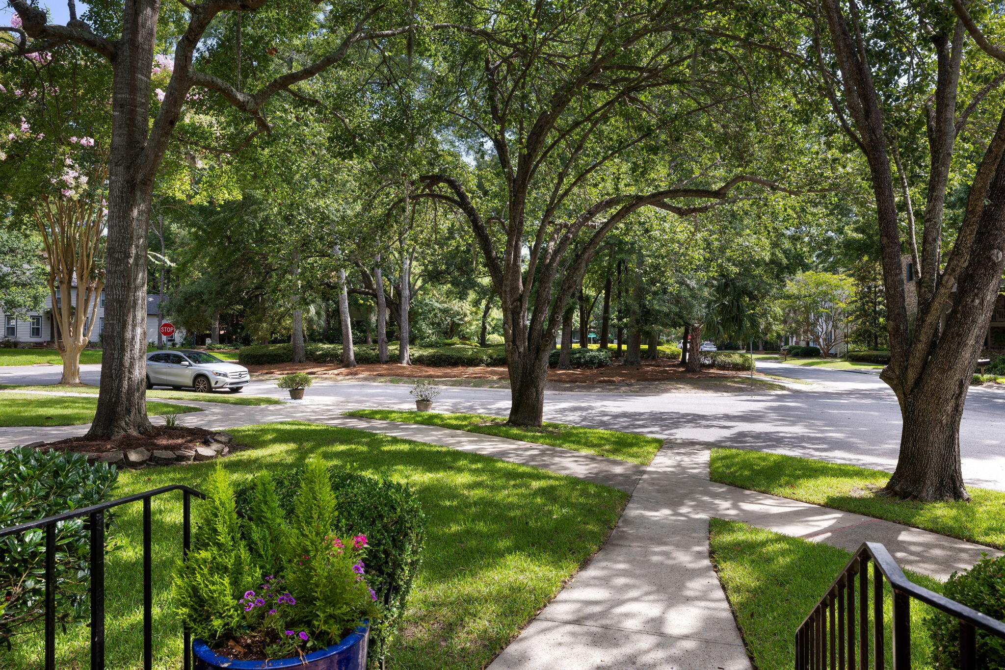 1067 Loyalist Lane