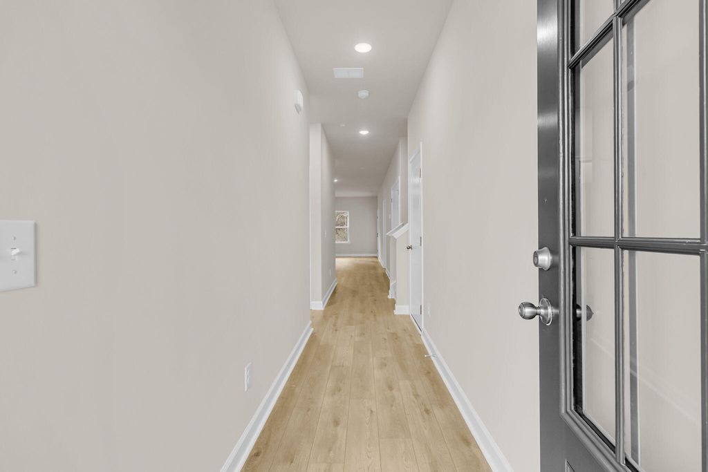 Photo of 1055 Dusk Drive, Summerville, SC 29486 (MLS # 26011293)