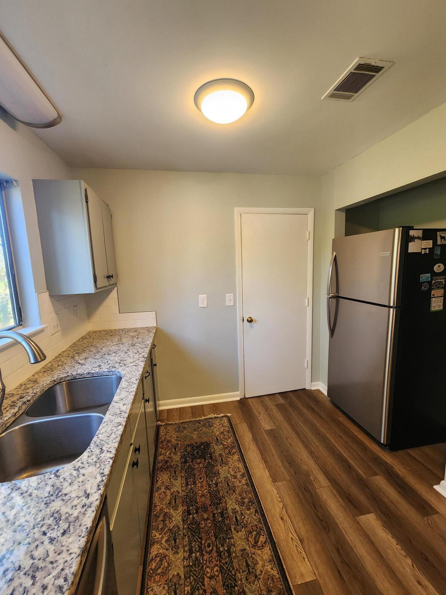 1151 Shadow Lake Circle L