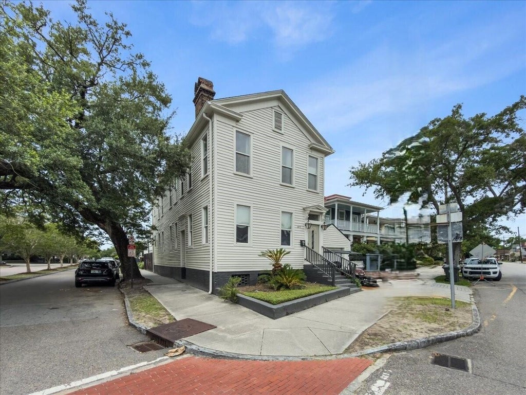 Photo of 695 King Street, Charleston, SC 29403 (MLS # 26015941)
