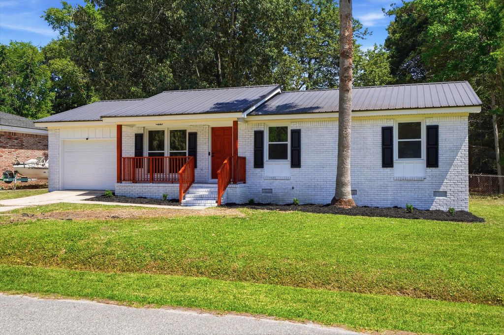 Photo of 452 Madeline Drive, Goose Creek, SC 29445 (MLS # 26014661)