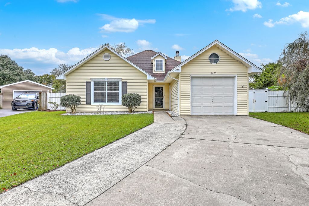 Photo of 8625 Bentwood Drive, North Charleston, SC 29406 (MLS # 25029239)