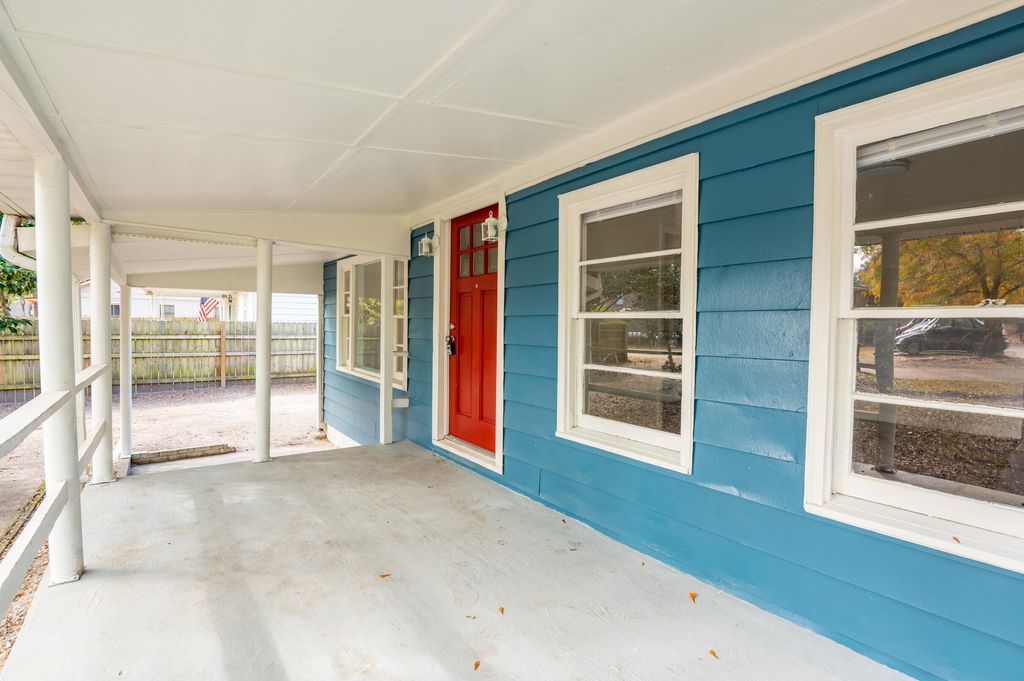 Photo of 1620 Mole Lane, North Charleston, SC 29406 (MLS # 25032988)