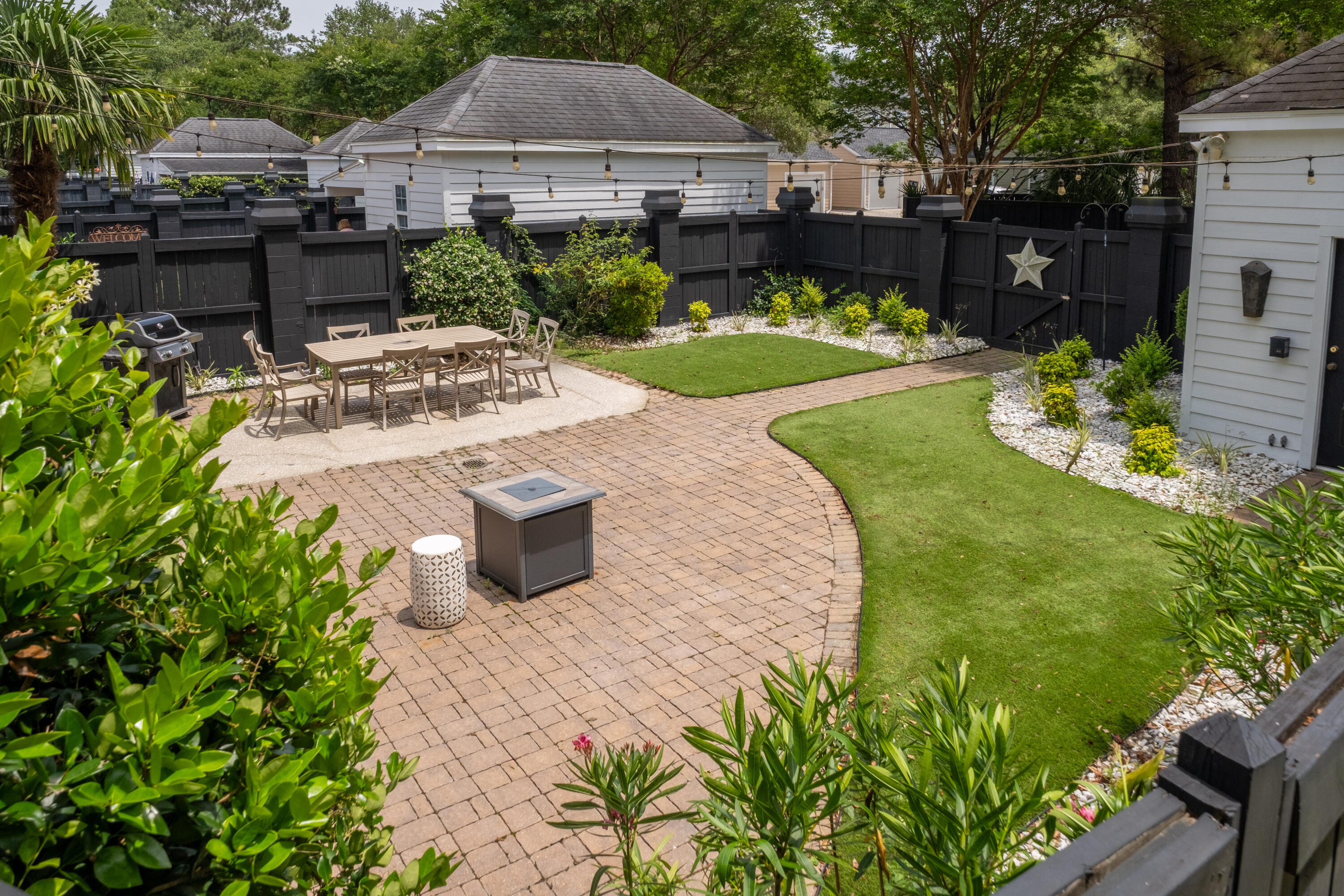 861 Center Park Street