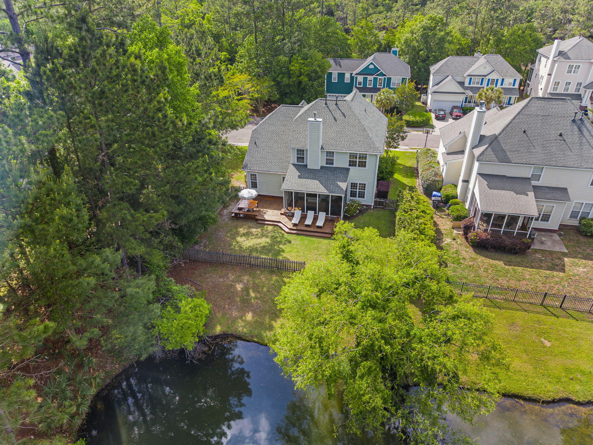 3101 Sonja Way
