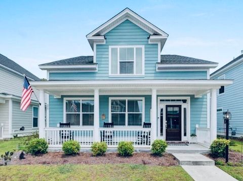 Photo of 227 Angelica Avenue, Summerville, SC 29483 (MLS # 26006596)