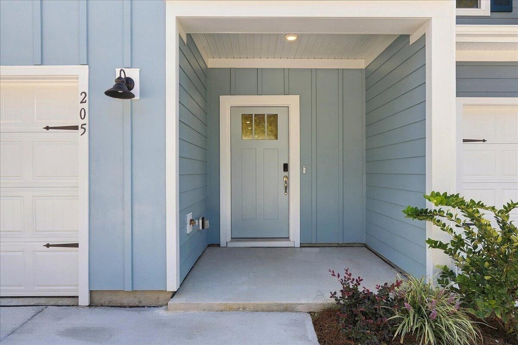 Photo of 111 Brook Run Drive, Moncks Corner, SC 29461 (MLS # 26028936)