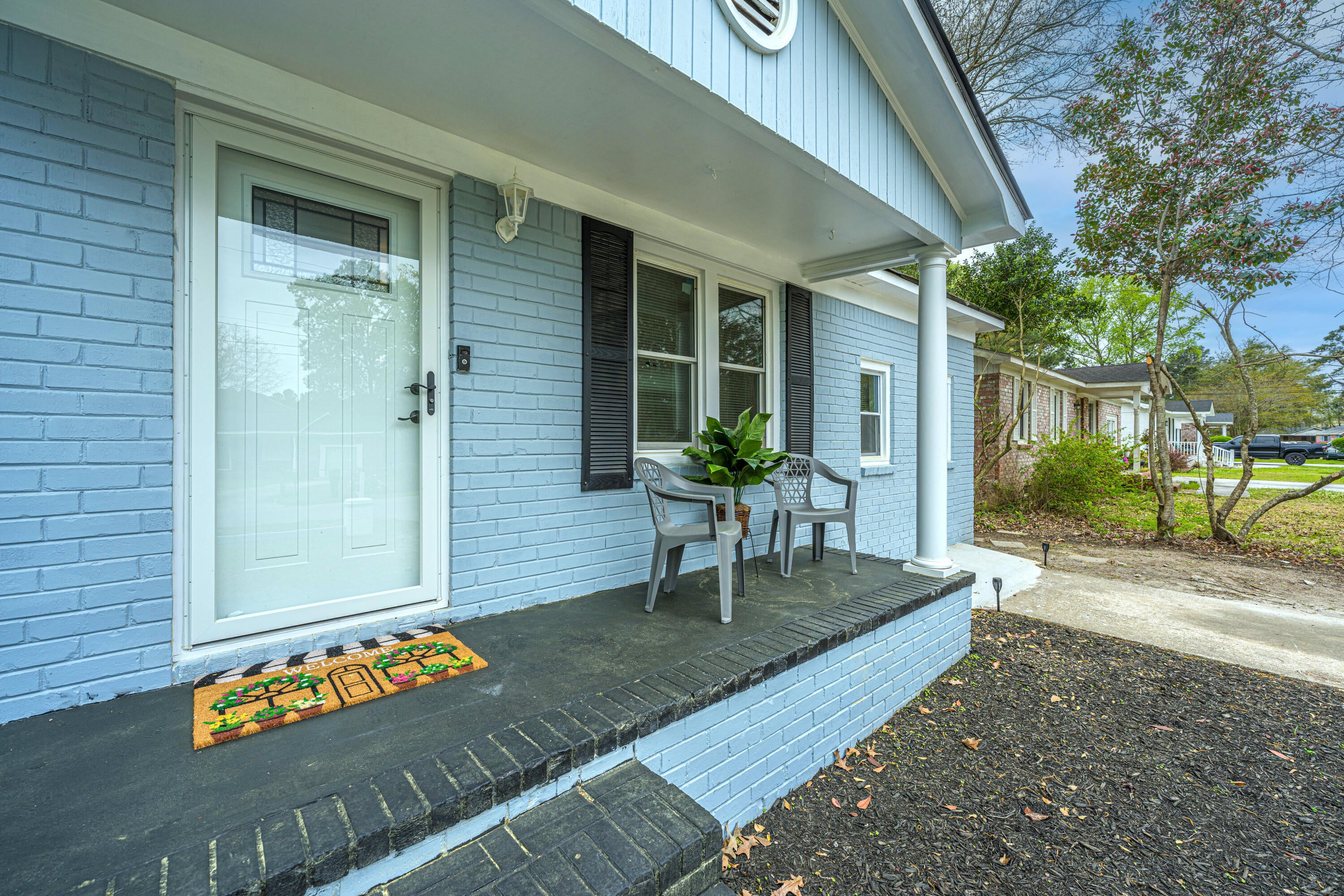 814 Hoss Road
