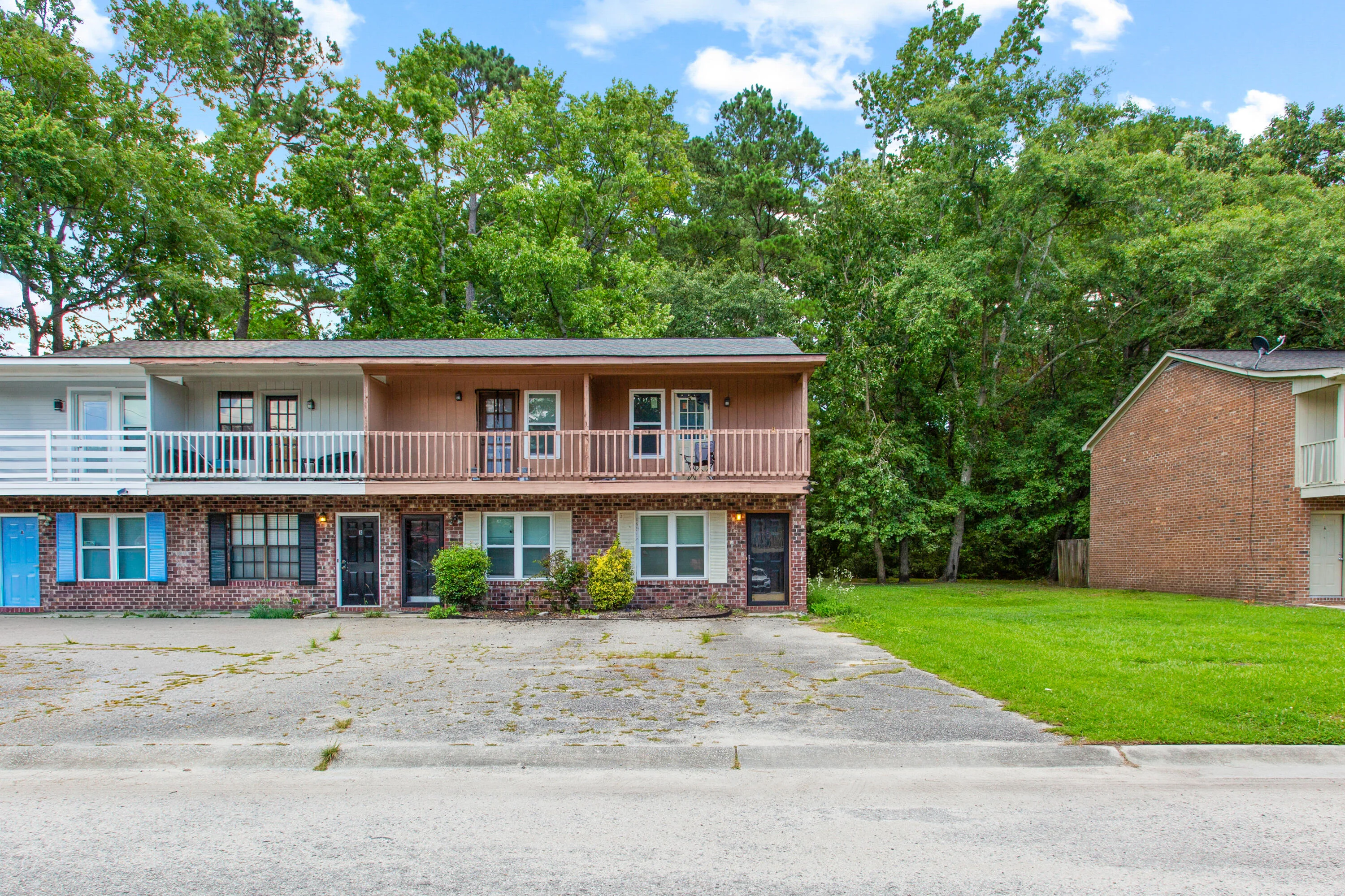 100 Kimeran Lane Unit D