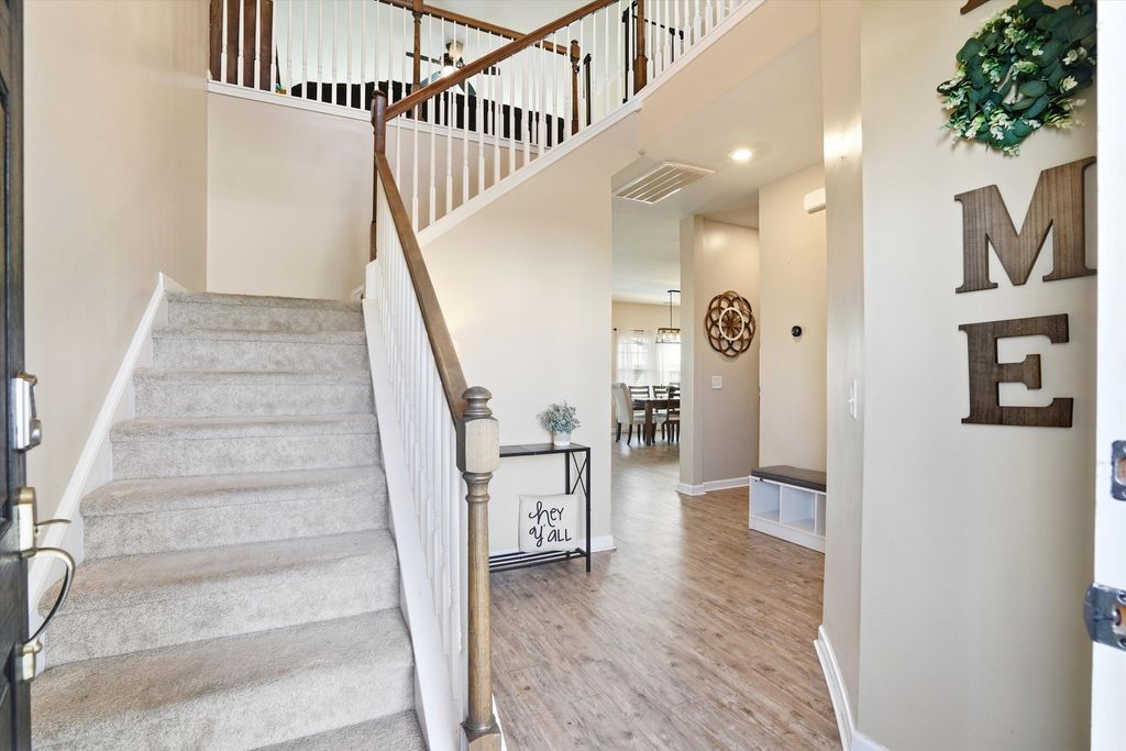 Photo of 798 Redbud Lane, Summerville, SC 29486 (MLS # 25028164)
