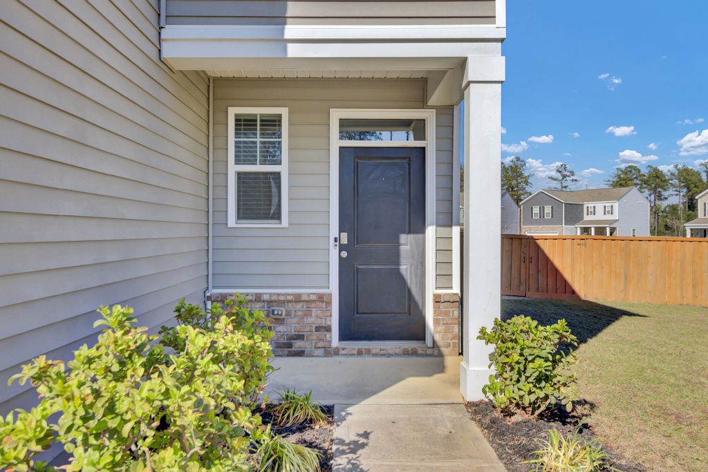 Photo of 163 Horizon Ridge Drive, Summerville, SC 29486 (MLS # 26007972)