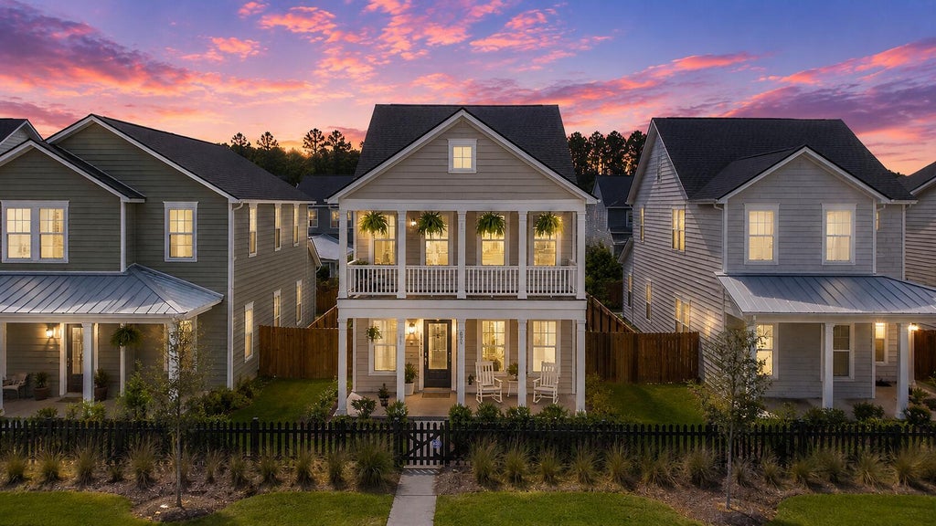 Photo of 890 Clay Field Trail, Summerville, SC 29485 (MLS # 26016176)
