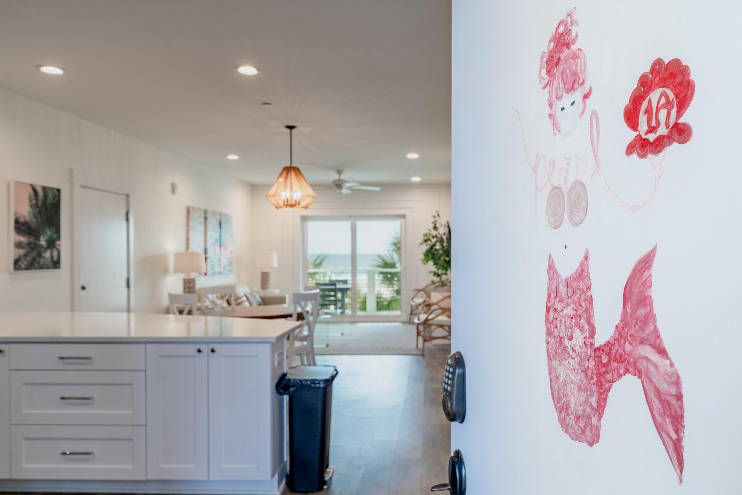 115 E Arctic Avenue 1a