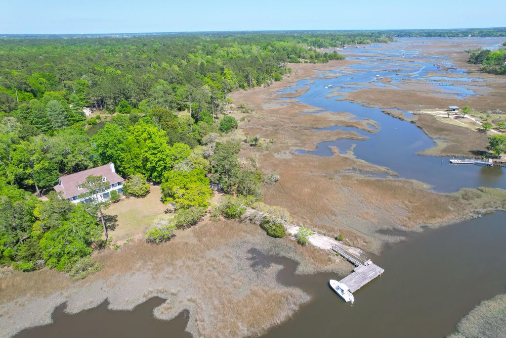 Photo of 5355 Creek View Lane, Hollywood, SC 29449 (MLS # 26011851)