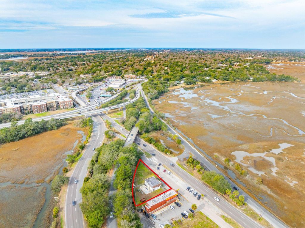 Photo of 335 Savannah Highway, Charleston, SC 29407 (MLS # 24003065)