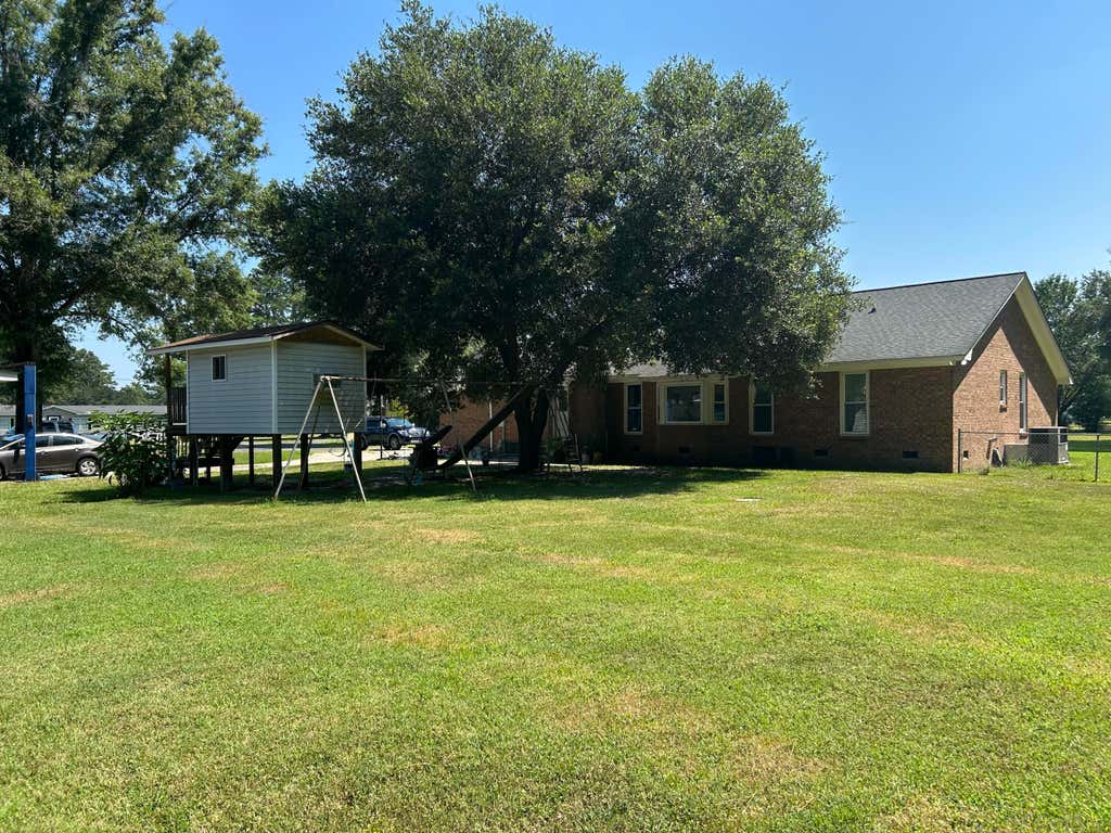 Photo of 113 Tunnel Road, Summerville, SC 29483 (MLS # 26019478)