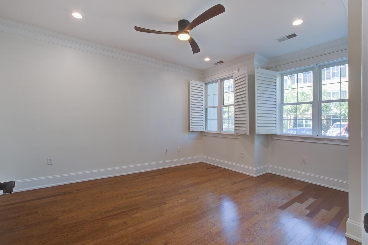 656 Coleman Boulevard 402
