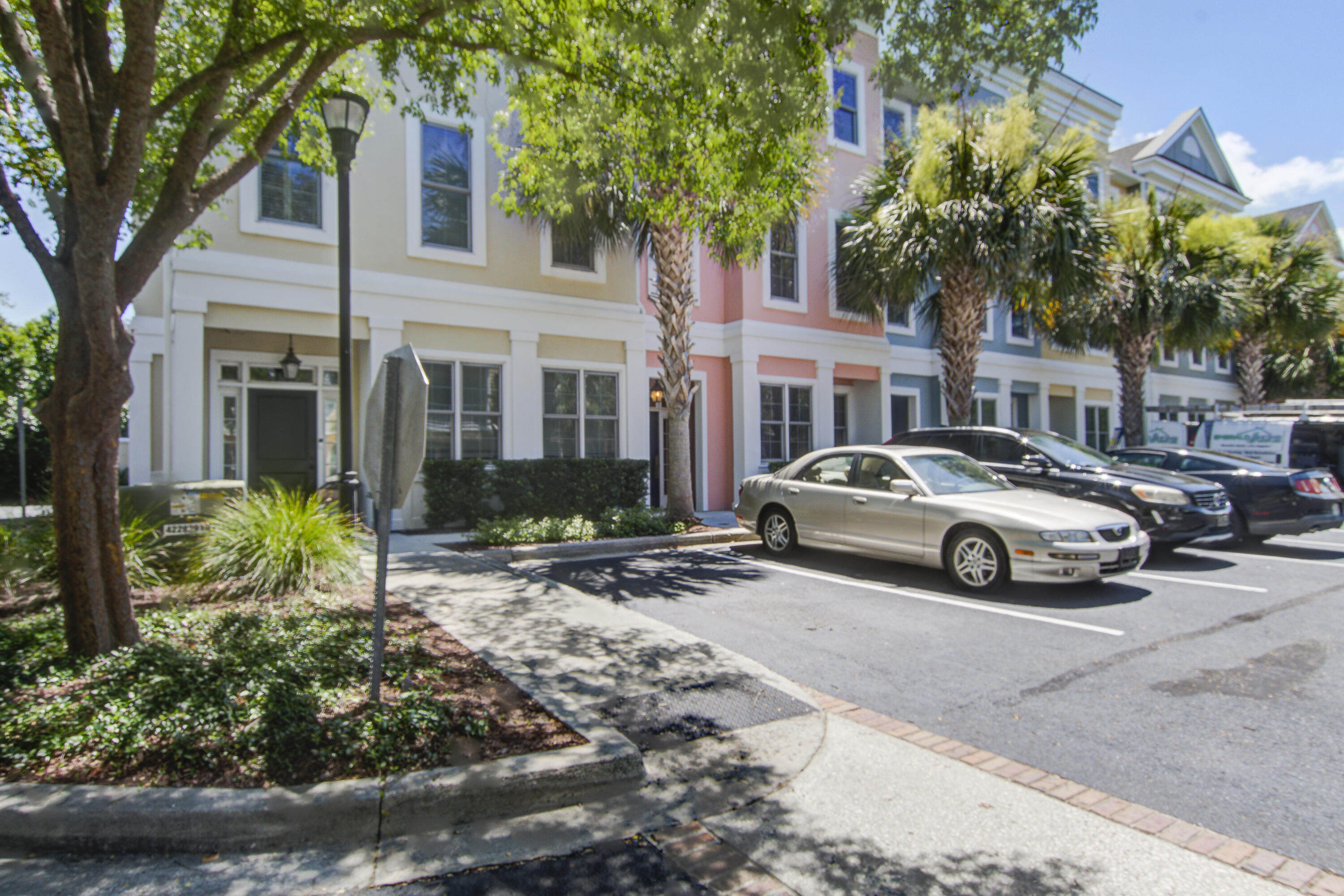 656 Coleman Boulevard 402