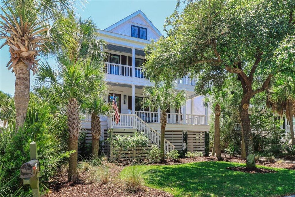 Photo of 13 Morgan Place Drive, Isle of Palms, SC 29451 (MLS # 26026130)