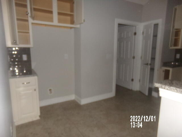 Photo 7 of 15 of 8800 Dorchester Rd Road 4402 condo