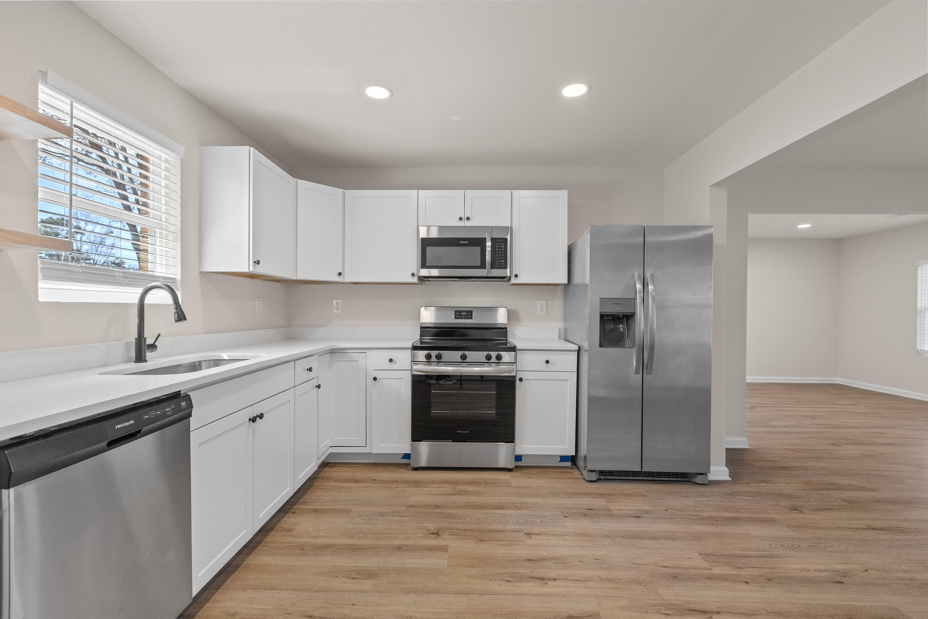 4463 Hardwood Street