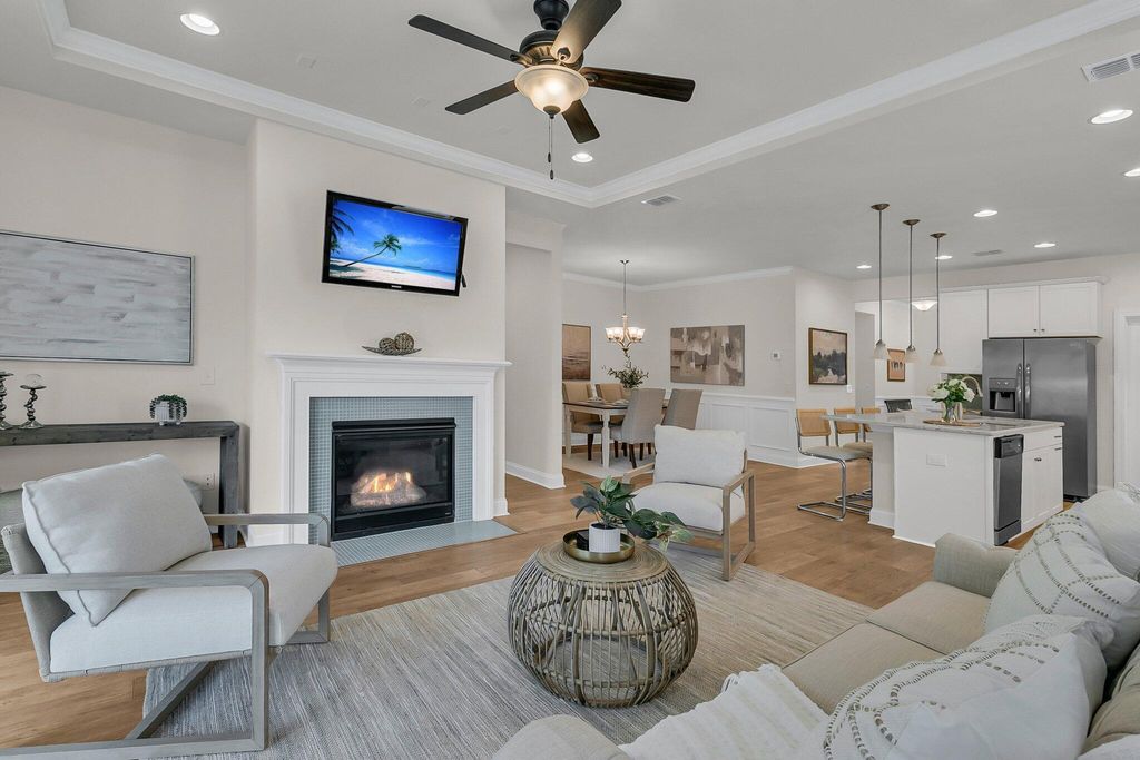 listing image 0