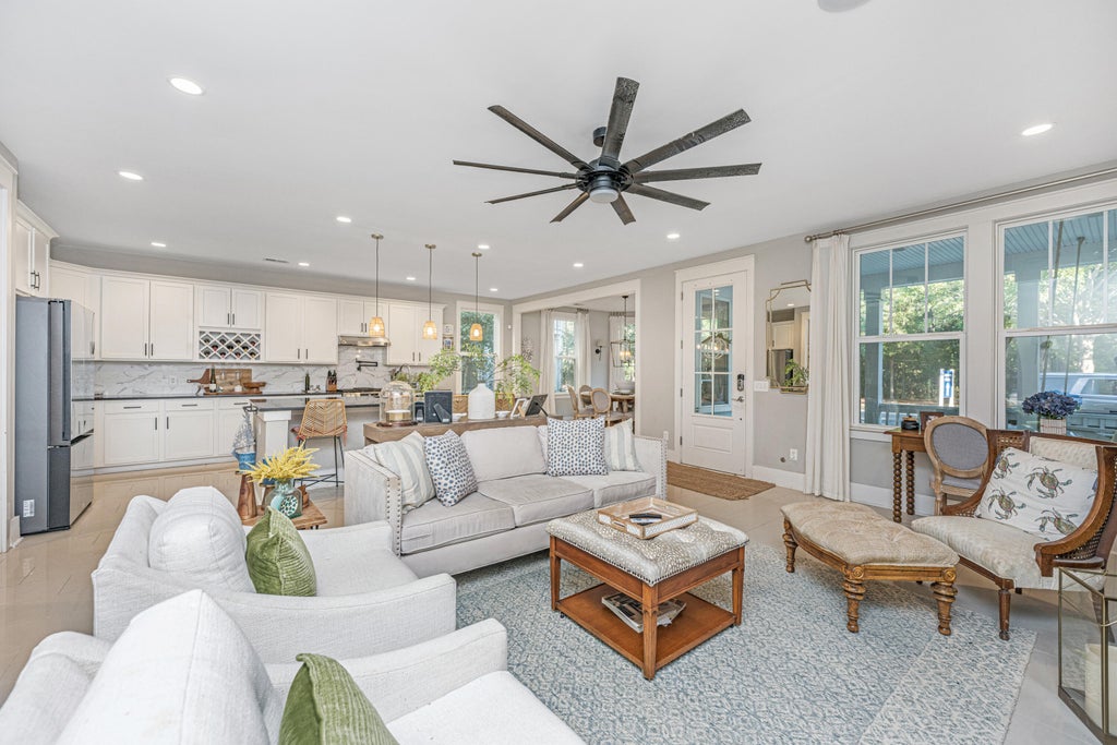 Photo of 159 Village Ponds Drive, Summerville, SC 29483 (MLS # 26028557)