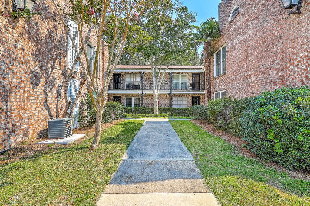Photo of 870 Colony Drive #2, Charleston, SC 29407 (MLS # 25025947)