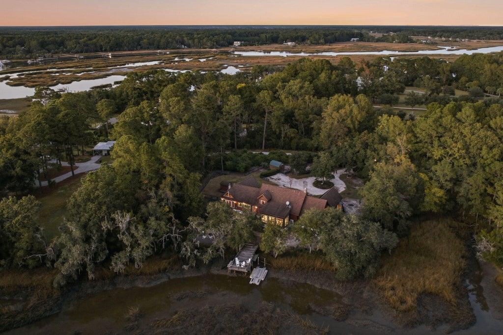 Photo of 4400 Wando Farms Road, Mount Pleasant, SC 29429 (MLS # 26029481)