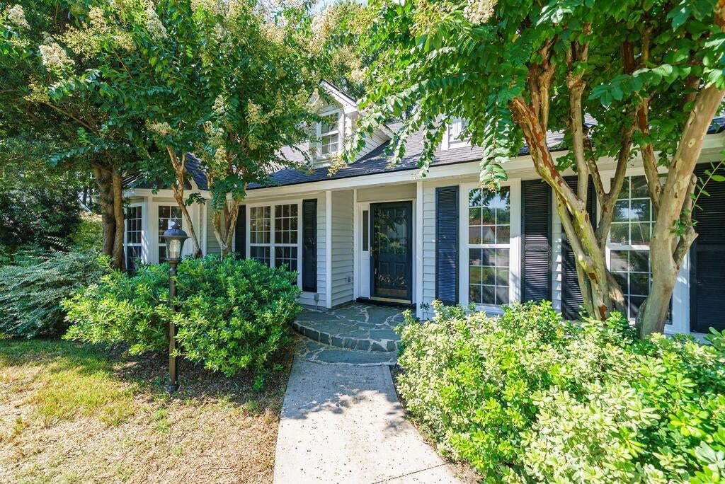 Photo of 734 Woodland Pointe Place, Mount Pleasant, SC 29464 (MLS # 26024651)