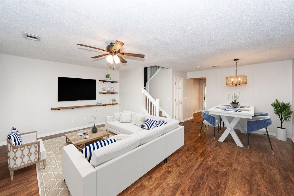 Photo of 901 Elm Hall Circle, Summerville, SC 29483 (MLS # 26007113)