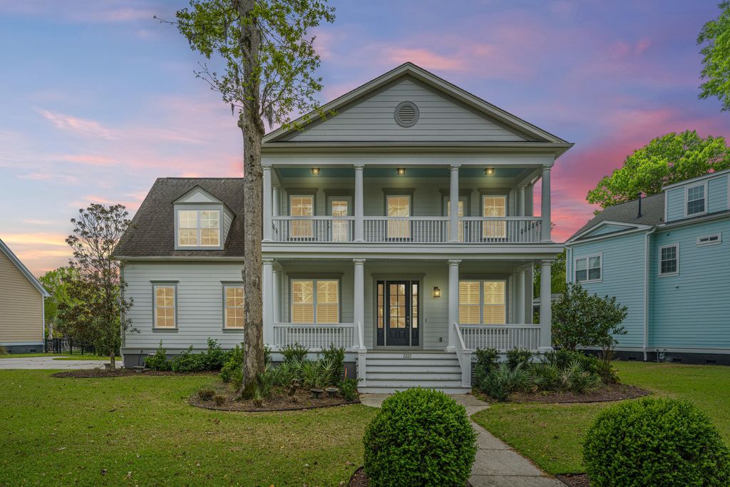 Photo of 3223 Hatchway Drive, Mount Pleasant, SC 29466 (MLS # 26008552)