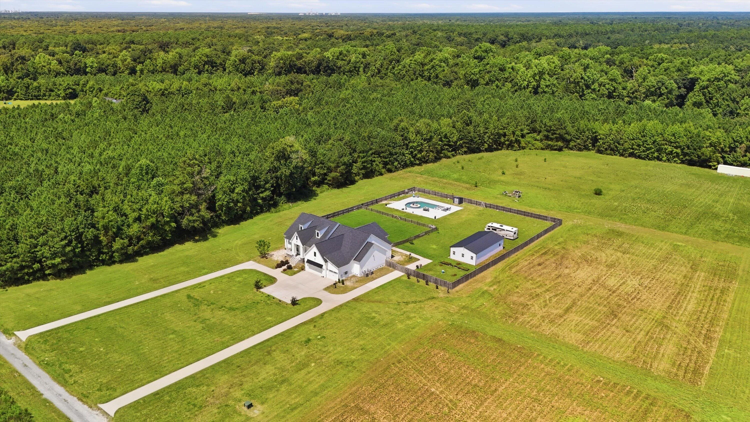 252 Acres Overlook Lane